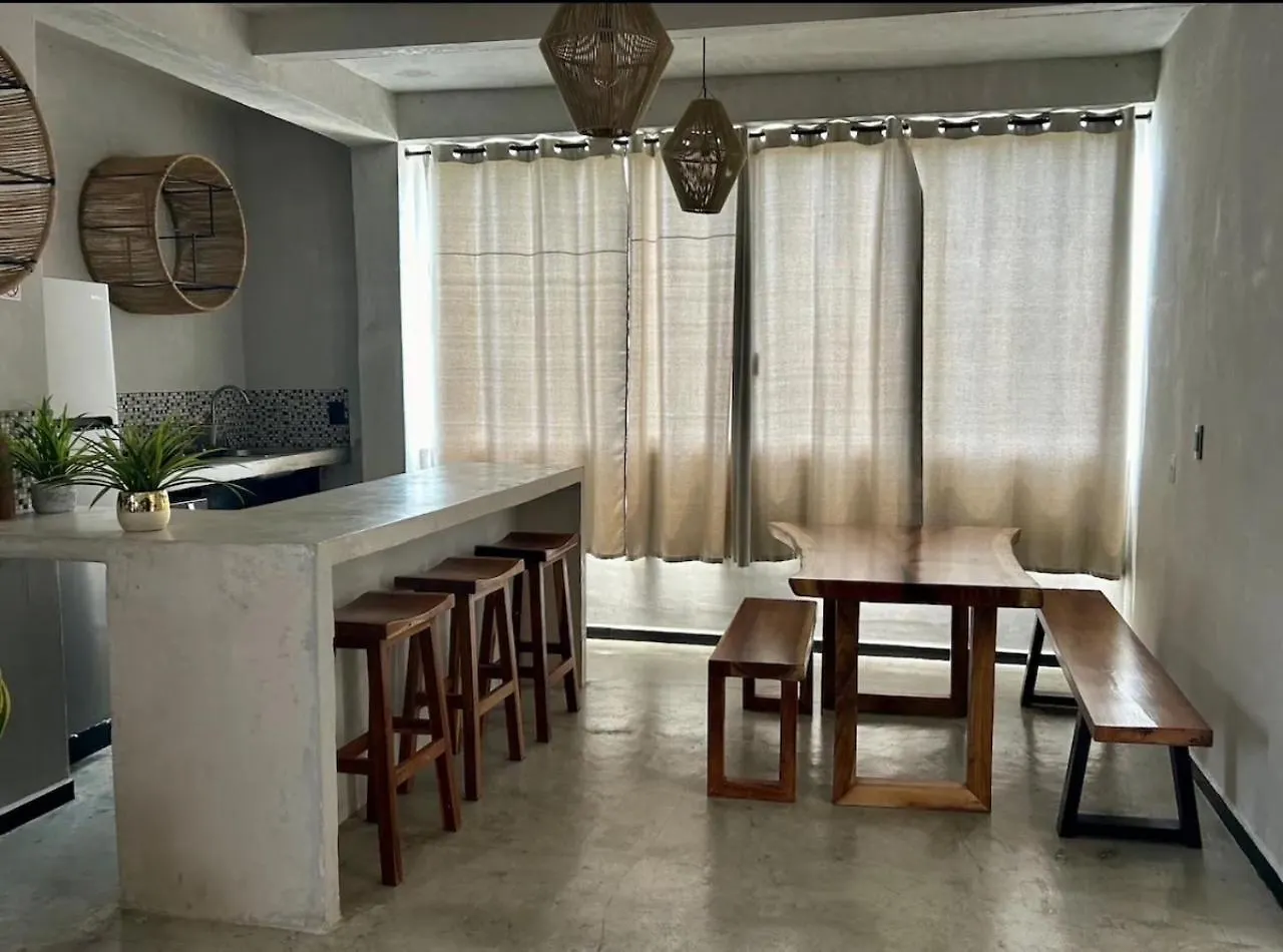Appartamento Private 3 Floors Building Playa del Carmen Messico